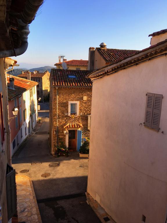 The Nut House La Garde-Freinet Exterior foto